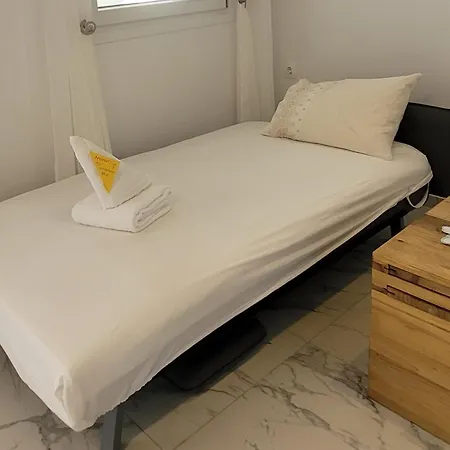 Ella Apartment *